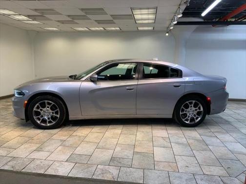2017 Dodge Charger SXT
