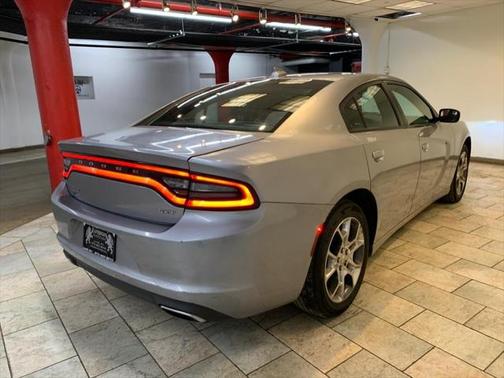 2017 Dodge Charger SXT