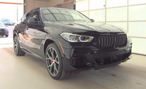 2023 BMW X6 M50i