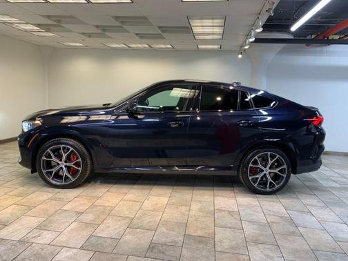 2023 BMW X6 M50i
