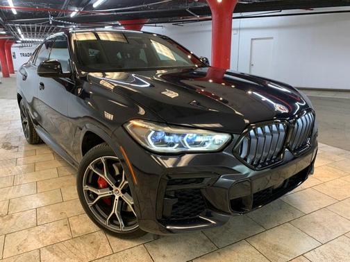 2023 BMW X6 M50i