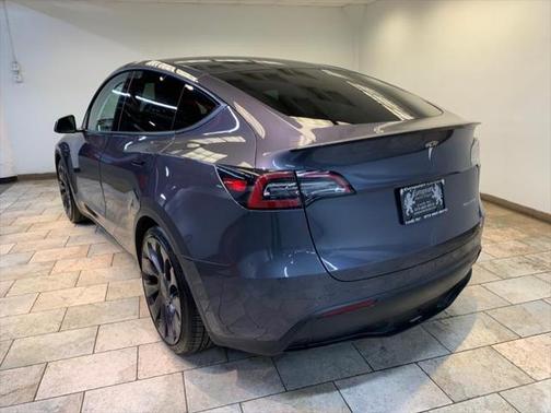 2022 Tesla Model Y Performance Dual Motor All-Wheel Drive