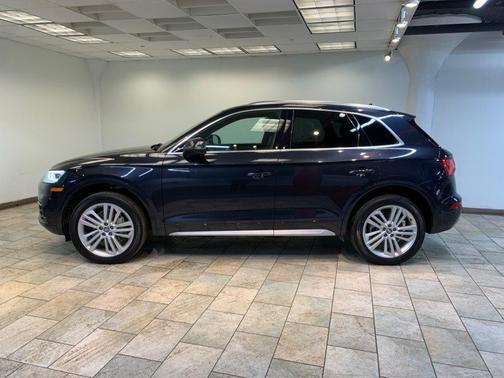 2020 Audi Q5 45 Premium Plus