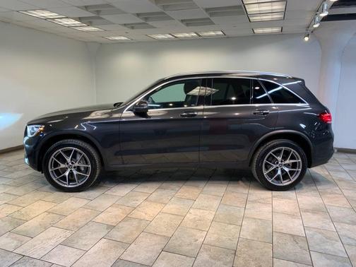 2022 Mercedes-Benz GLC 300 4MATIC