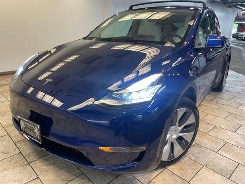 2023 Tesla Model Y Long Range Dual Motor All-Wheel Drive