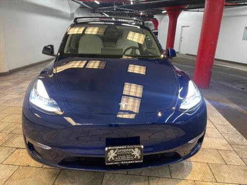 2023 Tesla Model Y Long Range Dual Motor All-Wheel Drive
