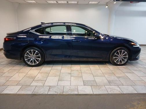 2019 Lexus ES 350 Base