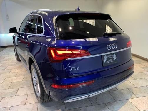 2022 Audi Q5 45 S line Premium
