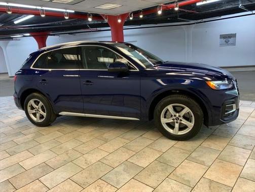 2022 Audi Q5 45 S line Premium