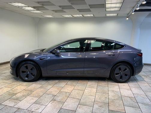 Gray 2023 Tesla Model 3 Long Range