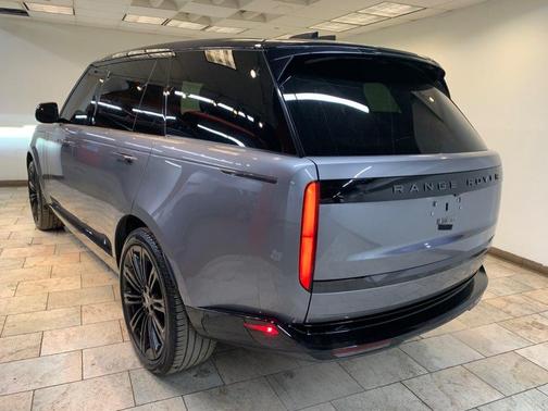 2024 Land Rover Range Rover P400 SE