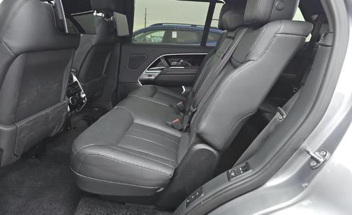 2024 Land Rover Range Rover P400 SE