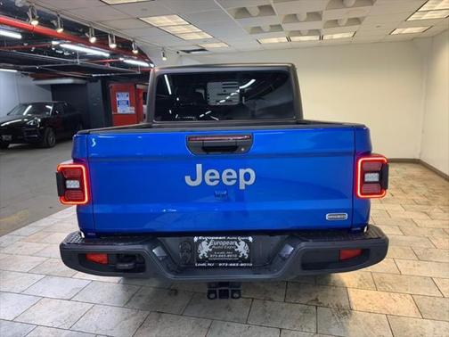 2021 Jeep Gladiator Overland