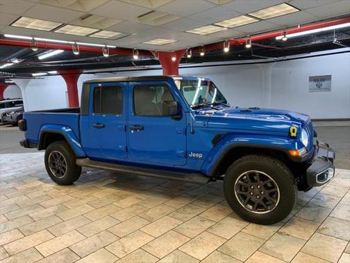 2021 Jeep Gladiator Overland