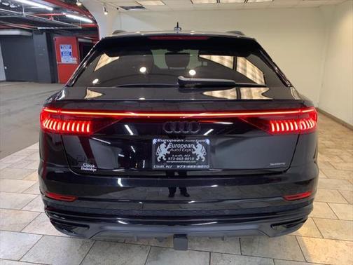 2023 Audi Q8 55 Premium Plus