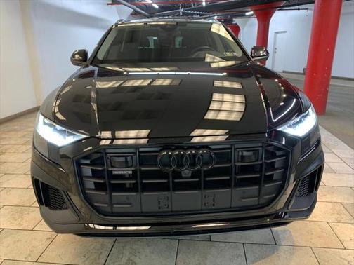 2023 Audi Q8 55 Premium Plus