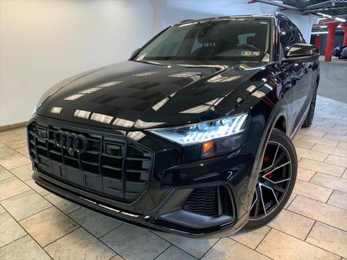 2023 Audi Q8 55 Premium Plus
