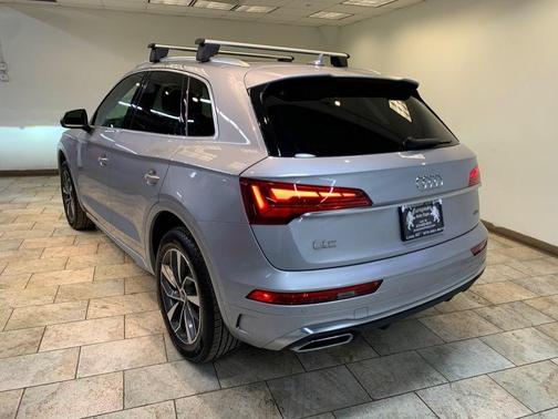 2023 Audi Q5 45 S line Premium Plus