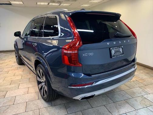 2021 Volvo XC90 T6 Inscription