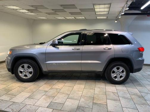 Billet Silver Metallic Clearcoat 2015 Jeep Grand Cherokee Laredo