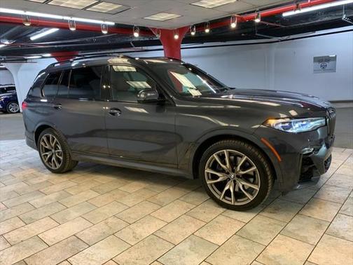 2021 BMW X7 M50i