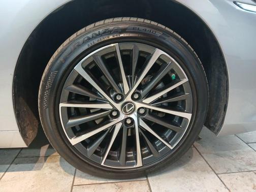 2024 Lexus ES 350 Base