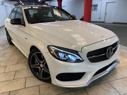 Diamond White Metallic 2016 Mercedes-Benz C-Class 4MATIC