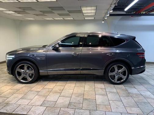 2022 Genesis GV80 2.5T