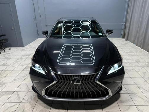 2022 Lexus ES 350 Base
