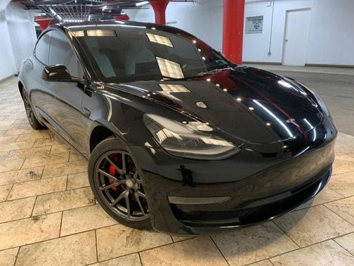 2023 Tesla Model 3 Performance