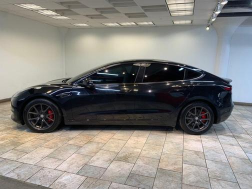 2023 Tesla Model 3 Performance