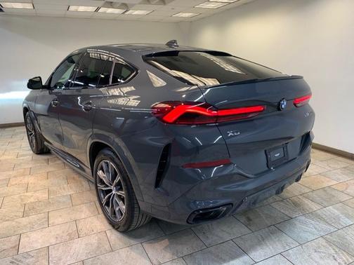 Dravit Grey Metallic 2023 BMW X6 M50i