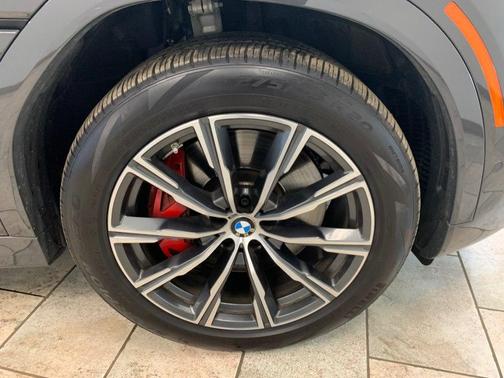 Dravit Grey Metallic 2023 BMW X6 M50i