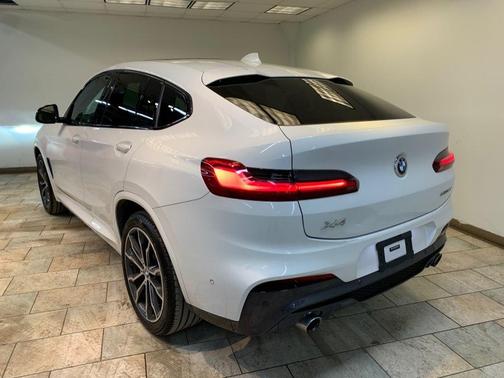 2021 BMW X4 xDrive30i