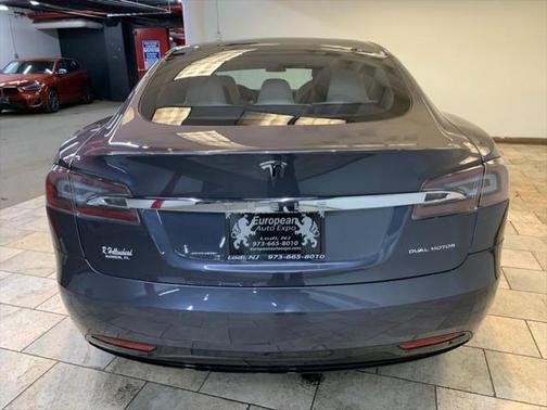 2020 Tesla Model S Long Range