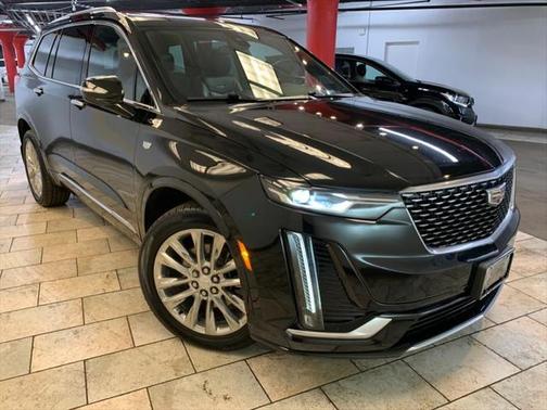 2022 Cadillac XT6 Premium Luxury AWD