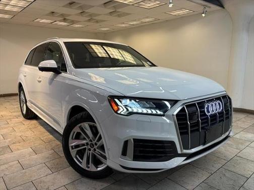 2023 Audi Q7 55 Premium