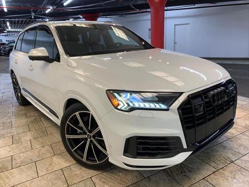 2021 Audi Q7 55 Prestige