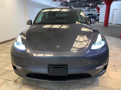 2022 Tesla Model Y Performance Dual Motor All-Wheel Drive