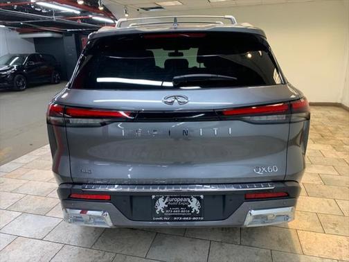 2022 INFINITI QX60 SENSORY