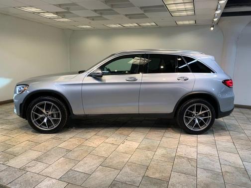 2022 Mercedes-Benz GLC 300 4MATIC