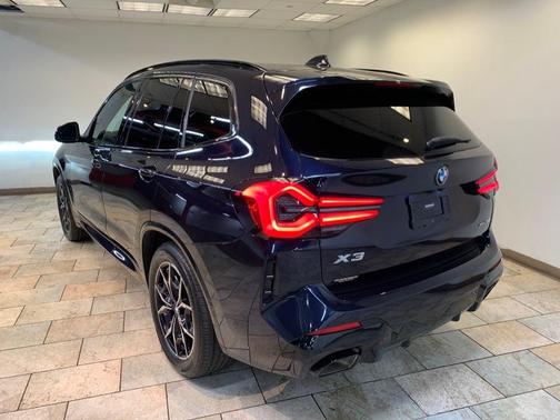Carbon Black Metallic 2023 BMW X3 xDrive30i