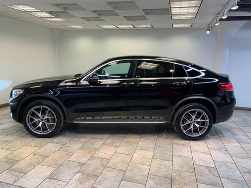 Black 2022 Mercedes-Benz GLC 300 4MATIC Coupe