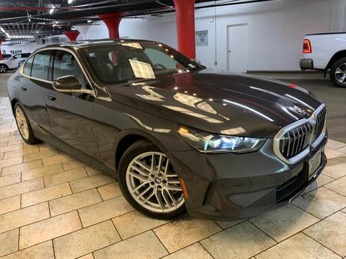 2024 BMW 530 i xDrive