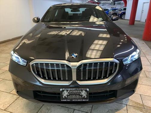 2024 BMW 530 i xDrive