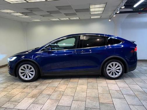 2018 Tesla Model X 75D
