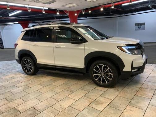 2023 Honda Passport AWD TrailSport