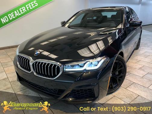Carbon Black Metallic 2022 BMW 540 i xDrive