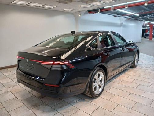 2024 Honda Accord LX 1.5T