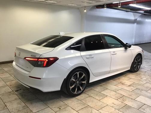 2025 Honda Civic Hybrid Sport Touring